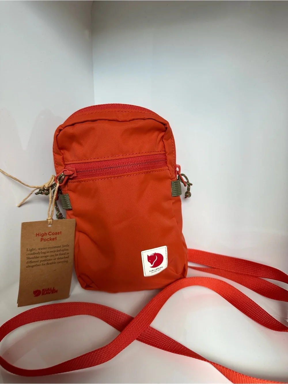 NWT Fjällräven High Coast Pocket Crossbody Bag (Terracotta / Warm Orange)